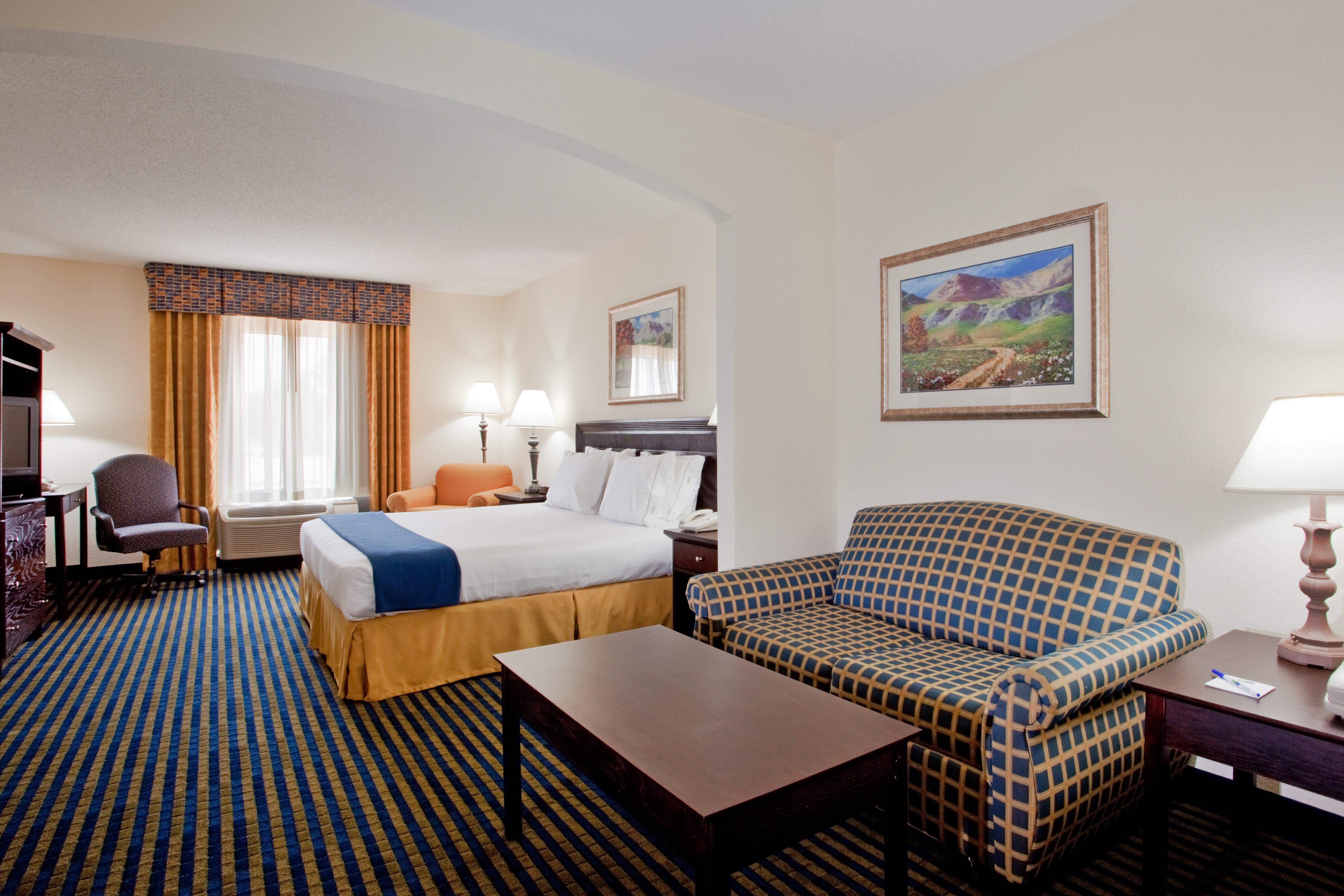 Holiday Inn Express & Suites Chesapeake By Ihg Extérieur photo