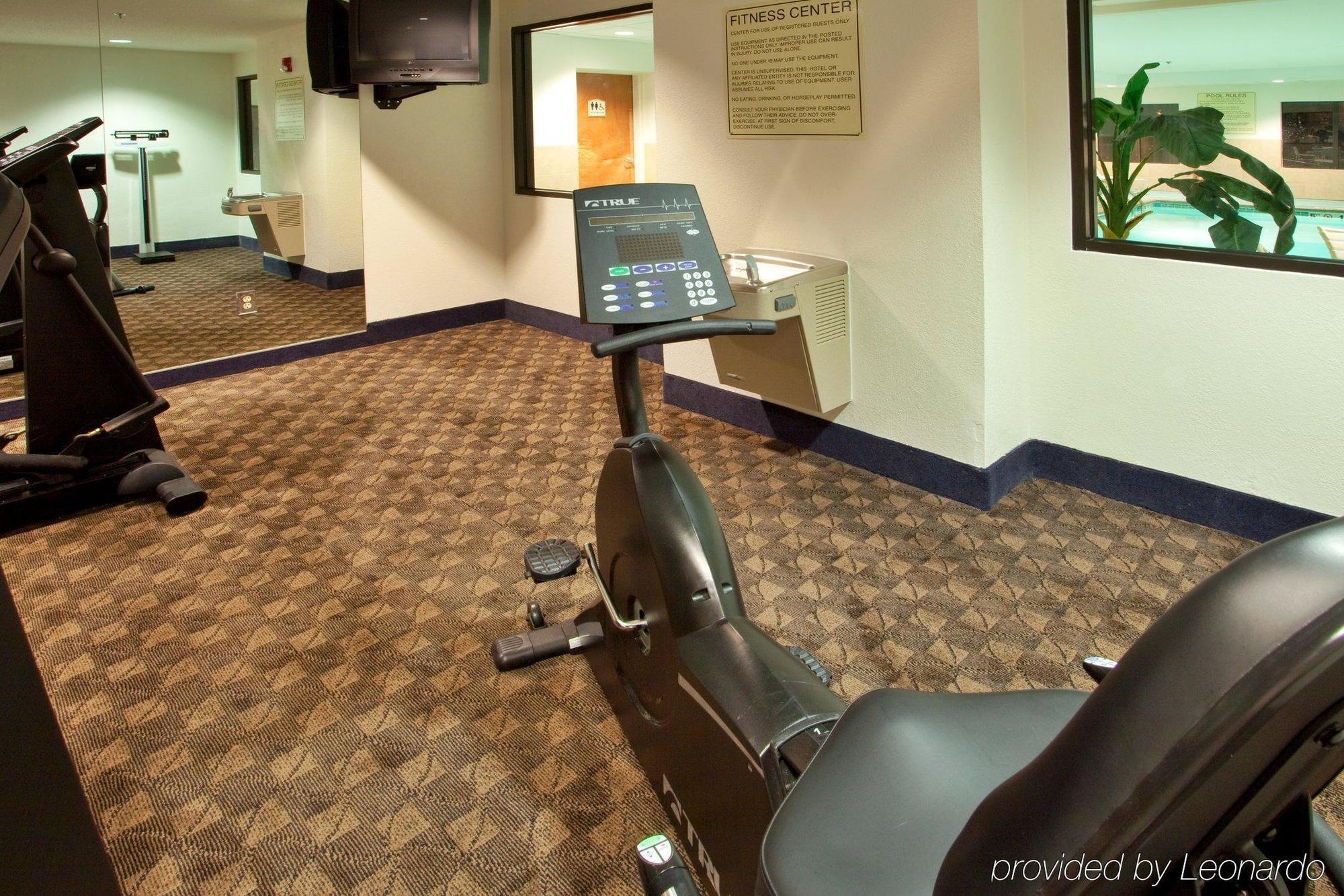 Holiday Inn Express & Suites Chesapeake By Ihg Facilités photo